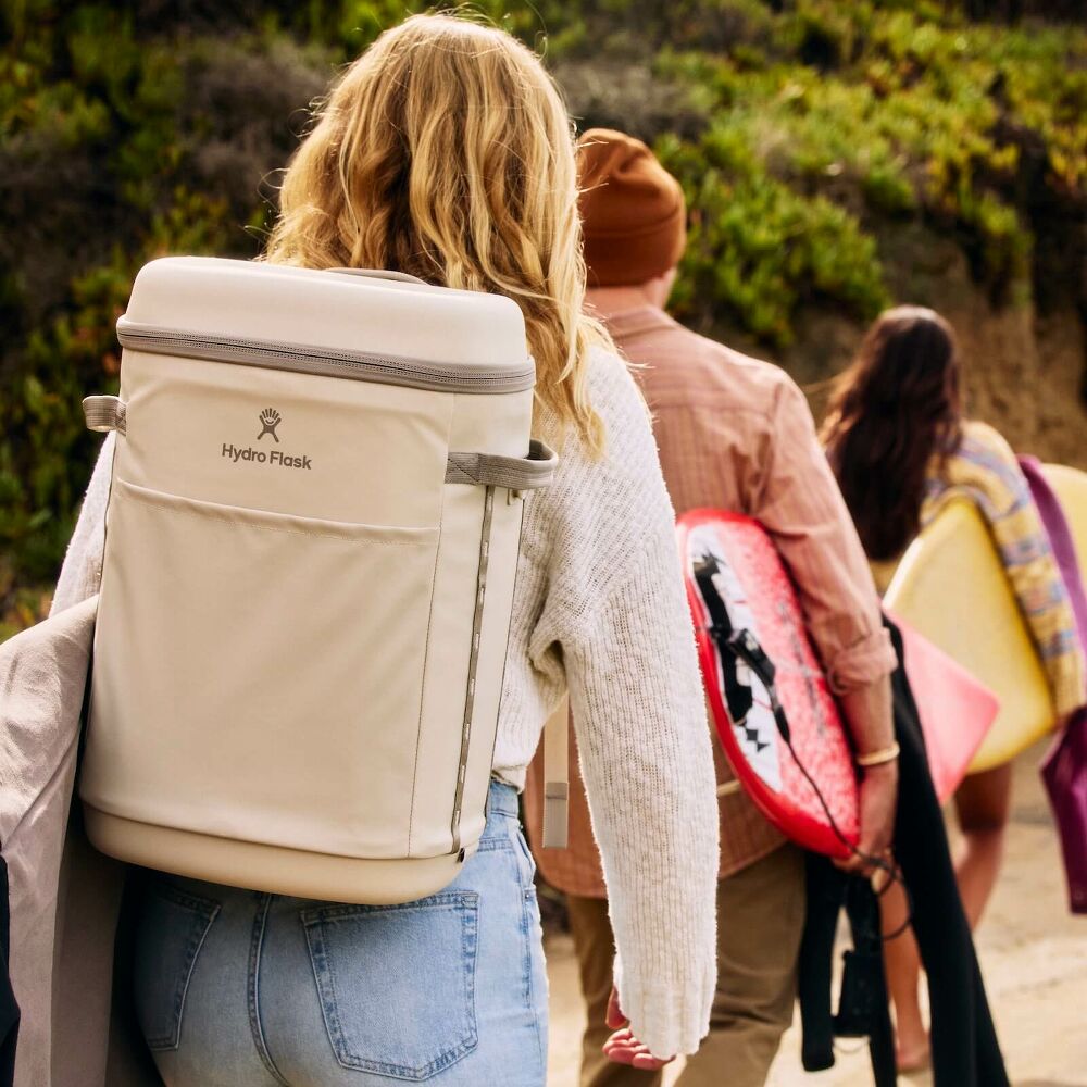 Carryout? Backpack 22 L - Image 30