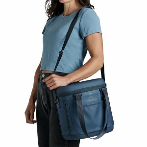 Carryout? Soft Cooler 10 L